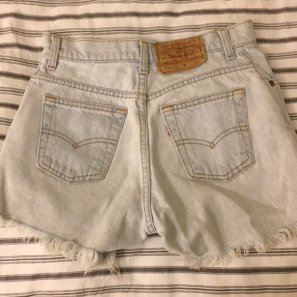 Vintage Levi Light Wash Jean Shorts